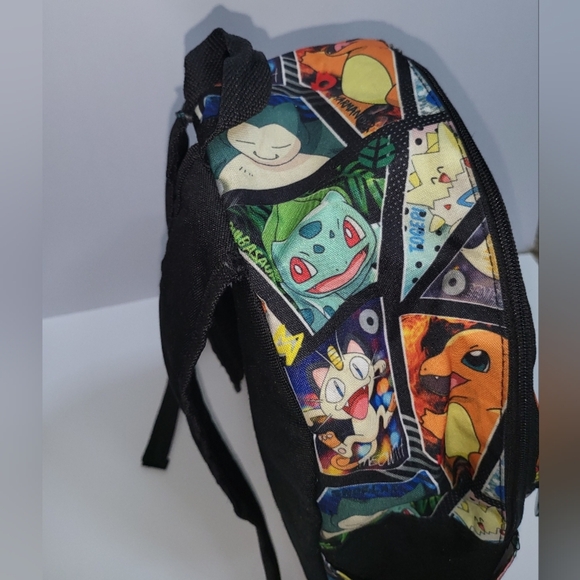 Pokemon All-Over Print Backpack 16" Canvas w/ Lower Pocket + 2 Side Pockets - Picture 6 of 16